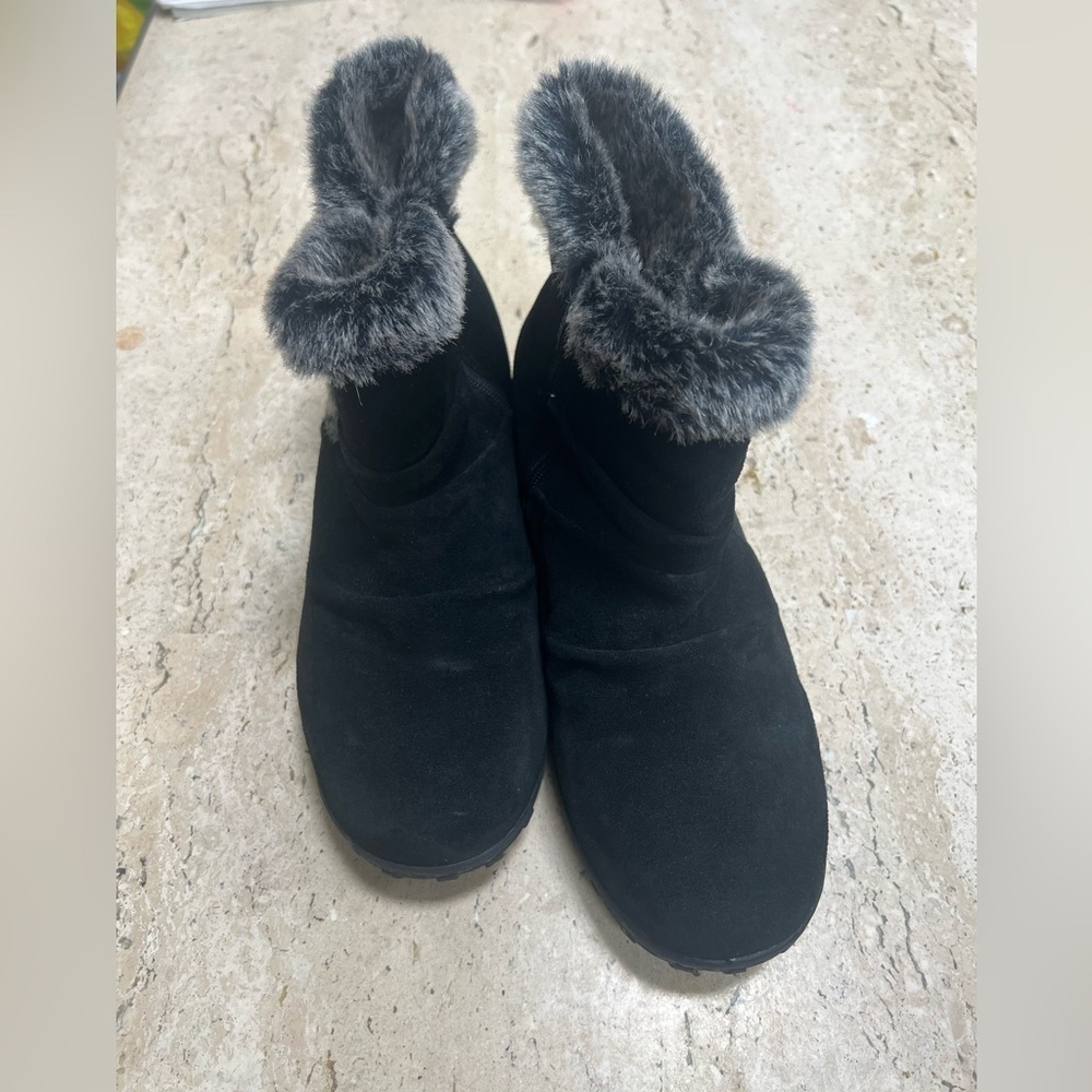 Khombu Lindsey Leather and Faux Fur Women’s Boot Size 10M Black and Gray - Picture 6 of 7
